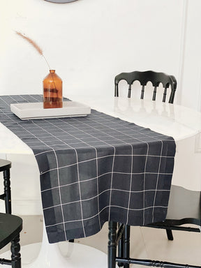 Caminho de Mesa - Grid Preto