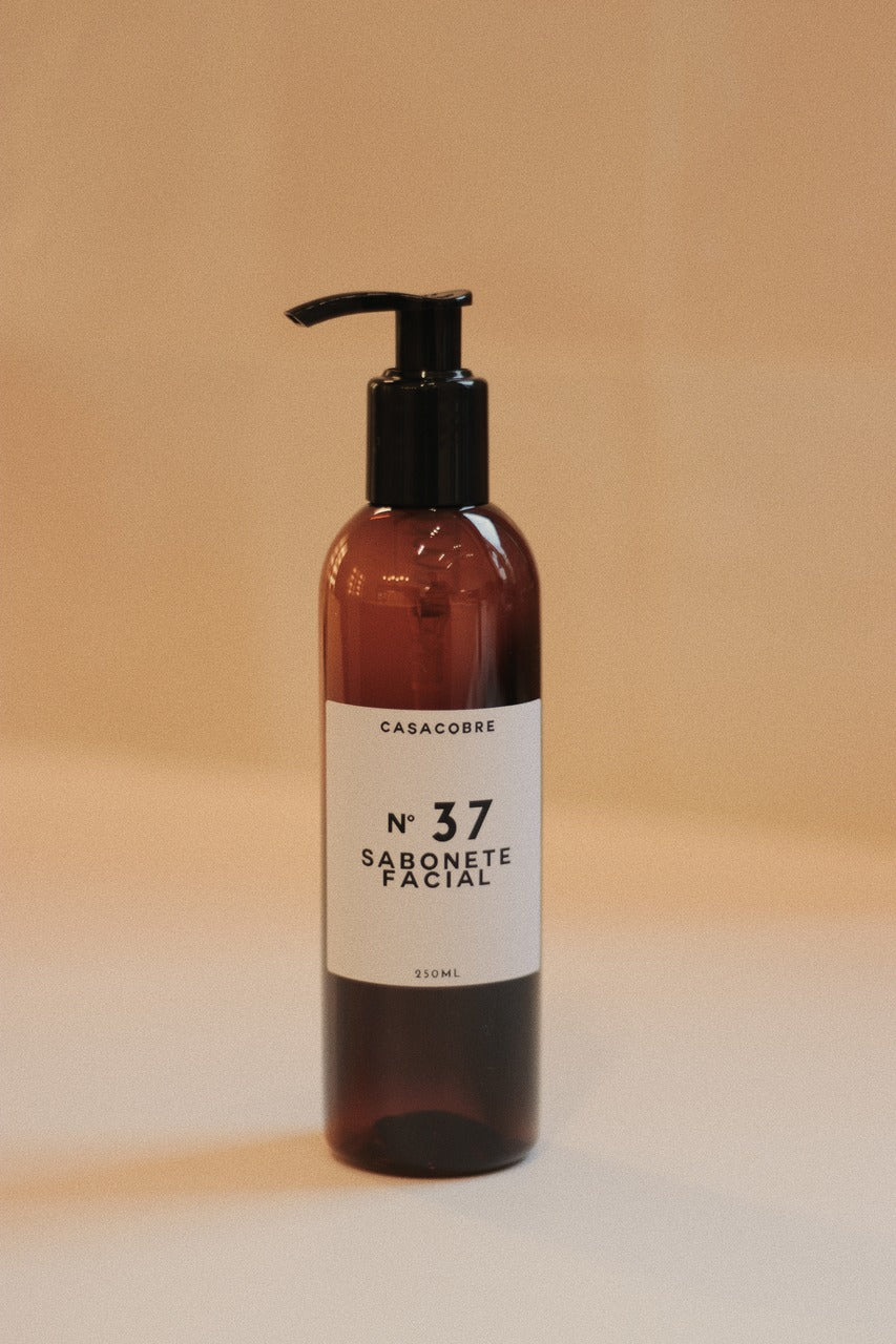 Mini Frasco Âmbar Sabonete Facial - 240ml