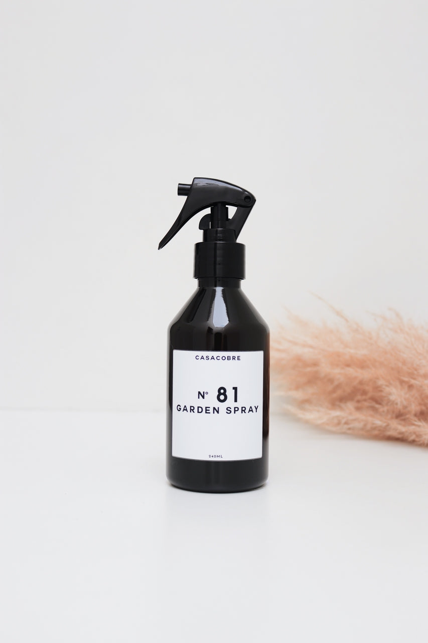 Mini Frasco Black Garden Spray - 240ml