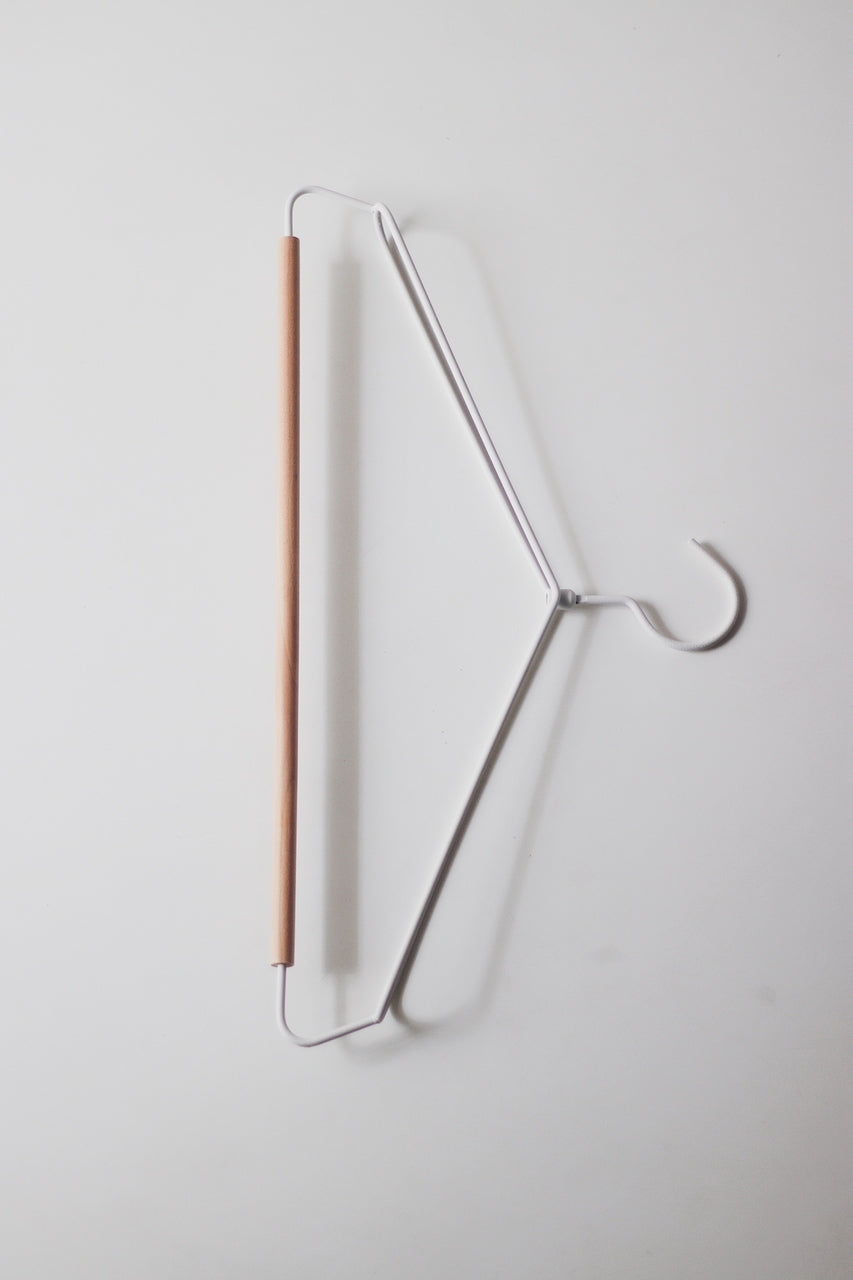 Cabide Minimalista para Casacos