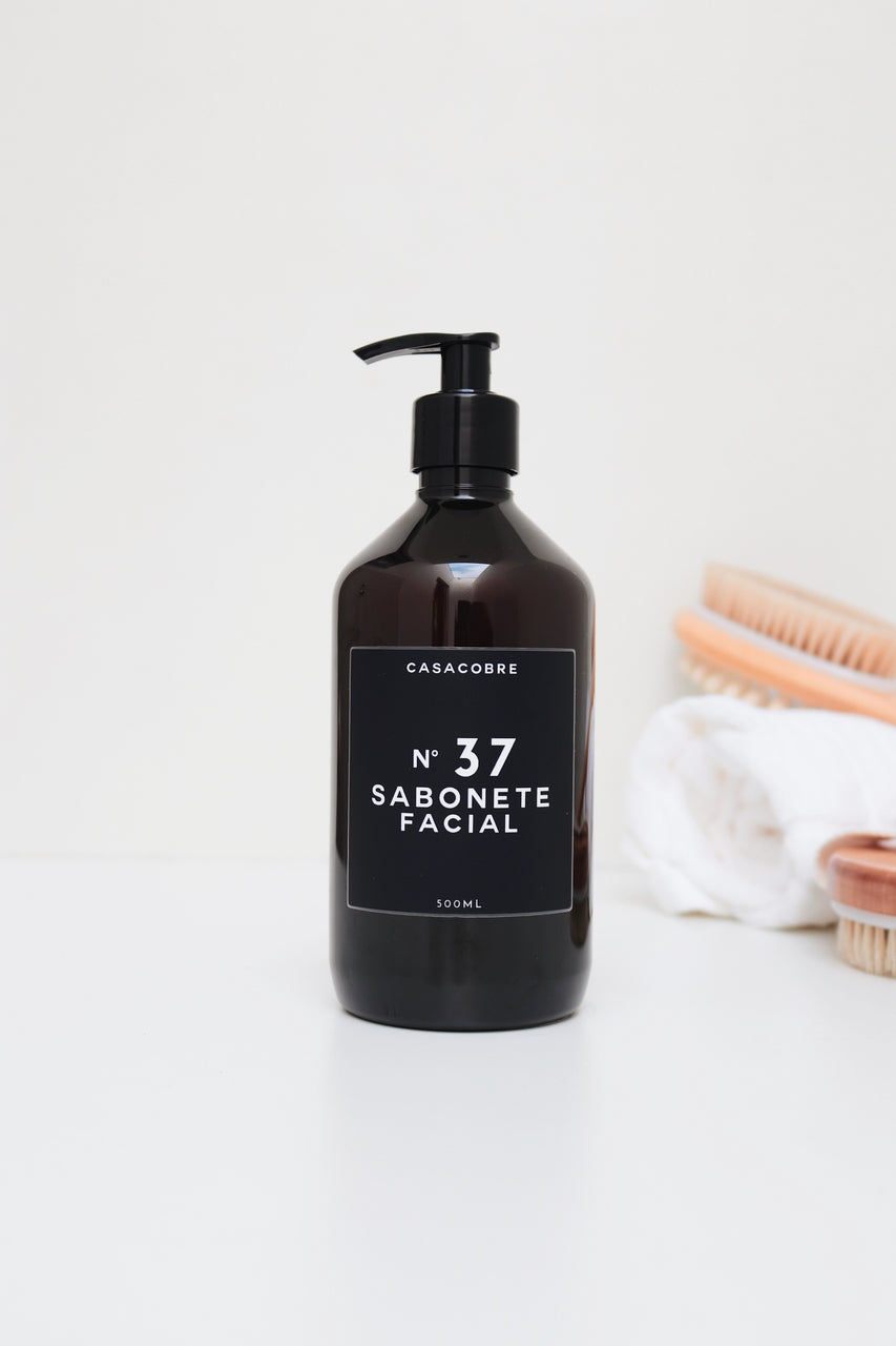 Frasco Black Sabonete Facial - 500ml