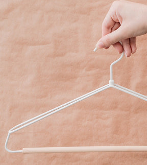 Cabide Minimalista para Casacos